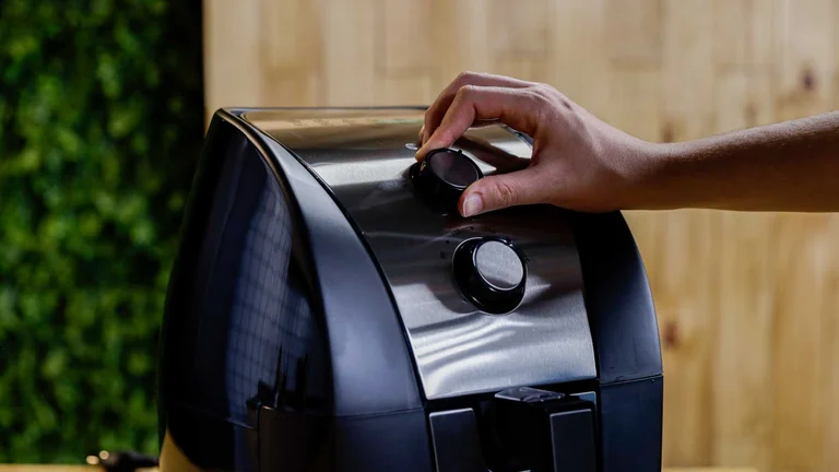 Air fryer precisa pré-aquecer? Saiba quando isso realmente faz diferença