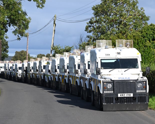 O confronto de Drumcree mostra que o passado turbulento da Irlanda do Norte ainda ameaça sua paz.