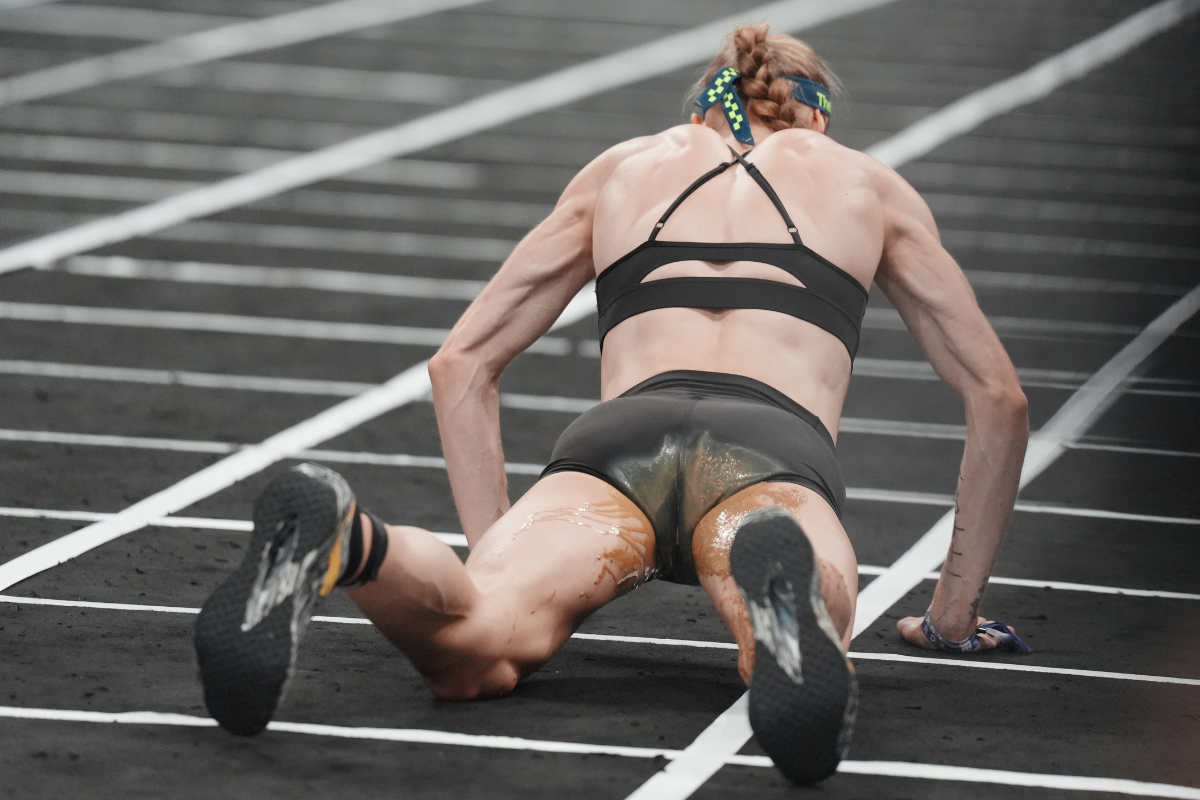 Fezes em competição de Hyrox: médica explica por que acontece e como evitar