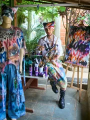Luyd, designer independente de Brasília, lança parceria com a Dane-se