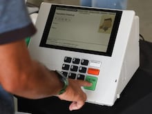 Receita abre consulta a lote de restituição da malha fina; veja quem recebe