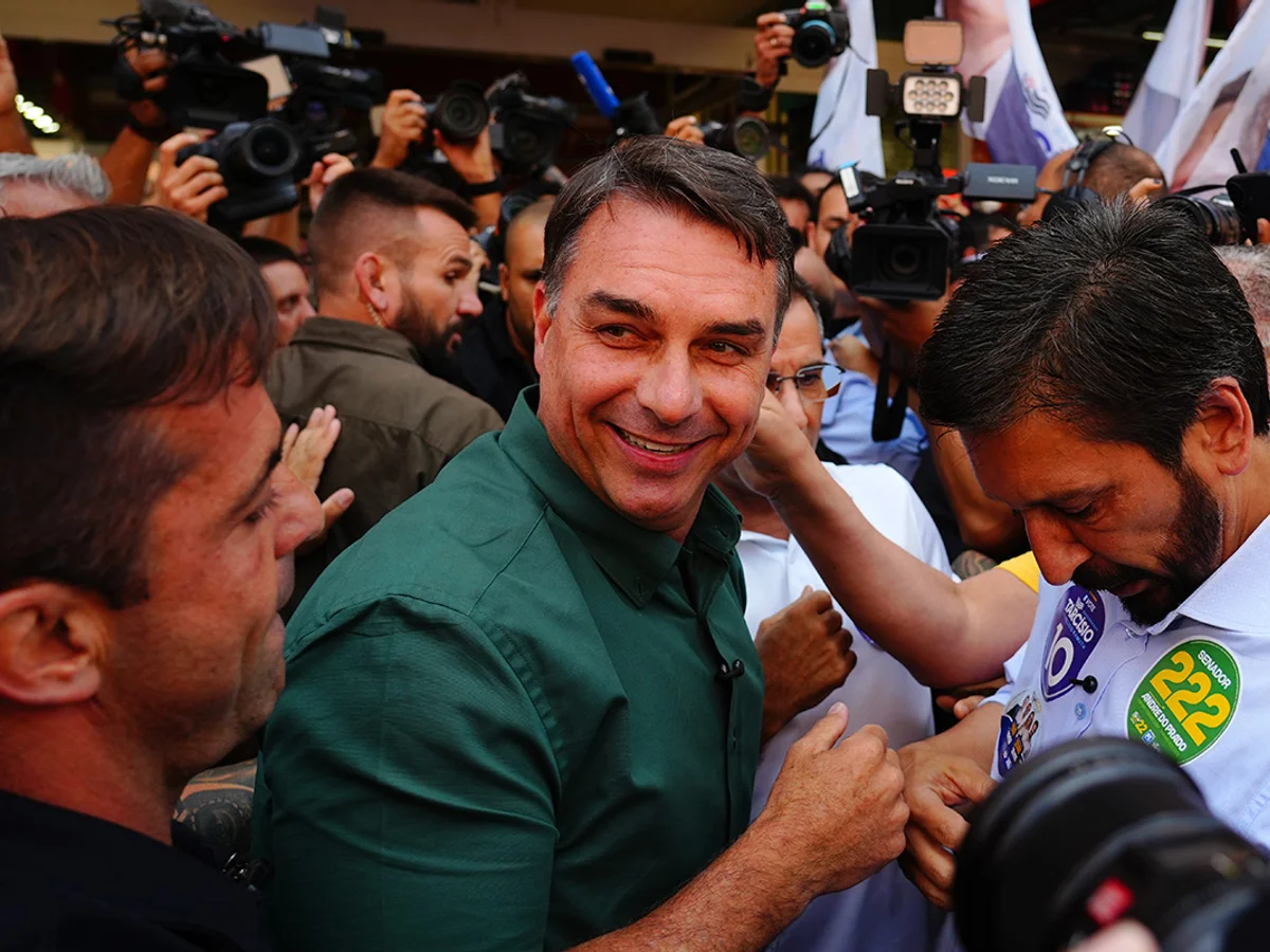 Flávio busca estratégias para minimizar desgaste com episódio Nossa Senhora
