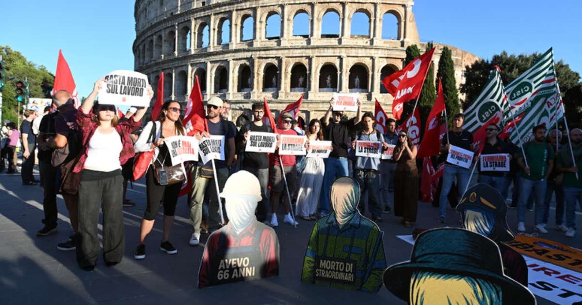 Coliseu de Roma permanecerá fechado pelo menos até 26 de setembro