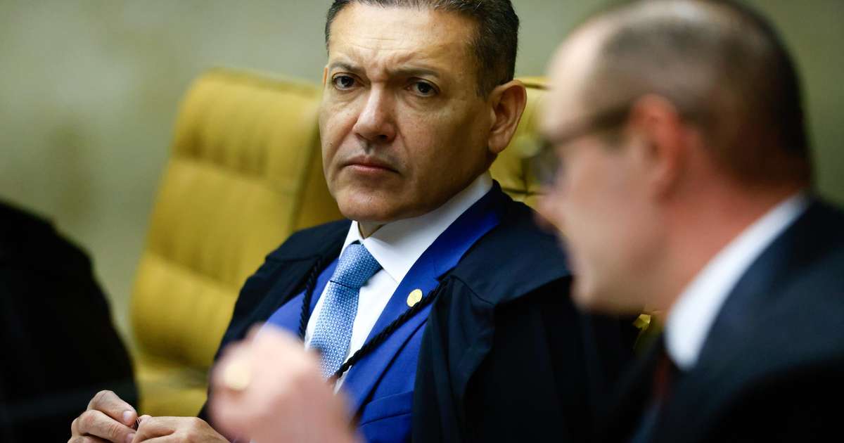 Ministro Nunes Marques suspende jingle da campanha de Lula contra Flávio Bolsonaro