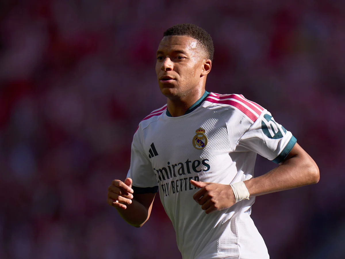 Mbappé revela que pretende dedicar Bola de Ouro à África: "Minhas raízes"