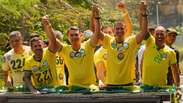 Fl&aacute;vio Bolsonaro diz estar &lsquo;colocando a vida em risco&rsquo; para &lsquo;salvar o Brasil da quadrilha do PT&rsquo;