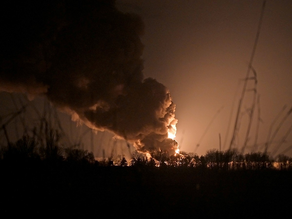 Em Kharkiv, um estouro foi ouvido durante o estado de alerta aéreo.