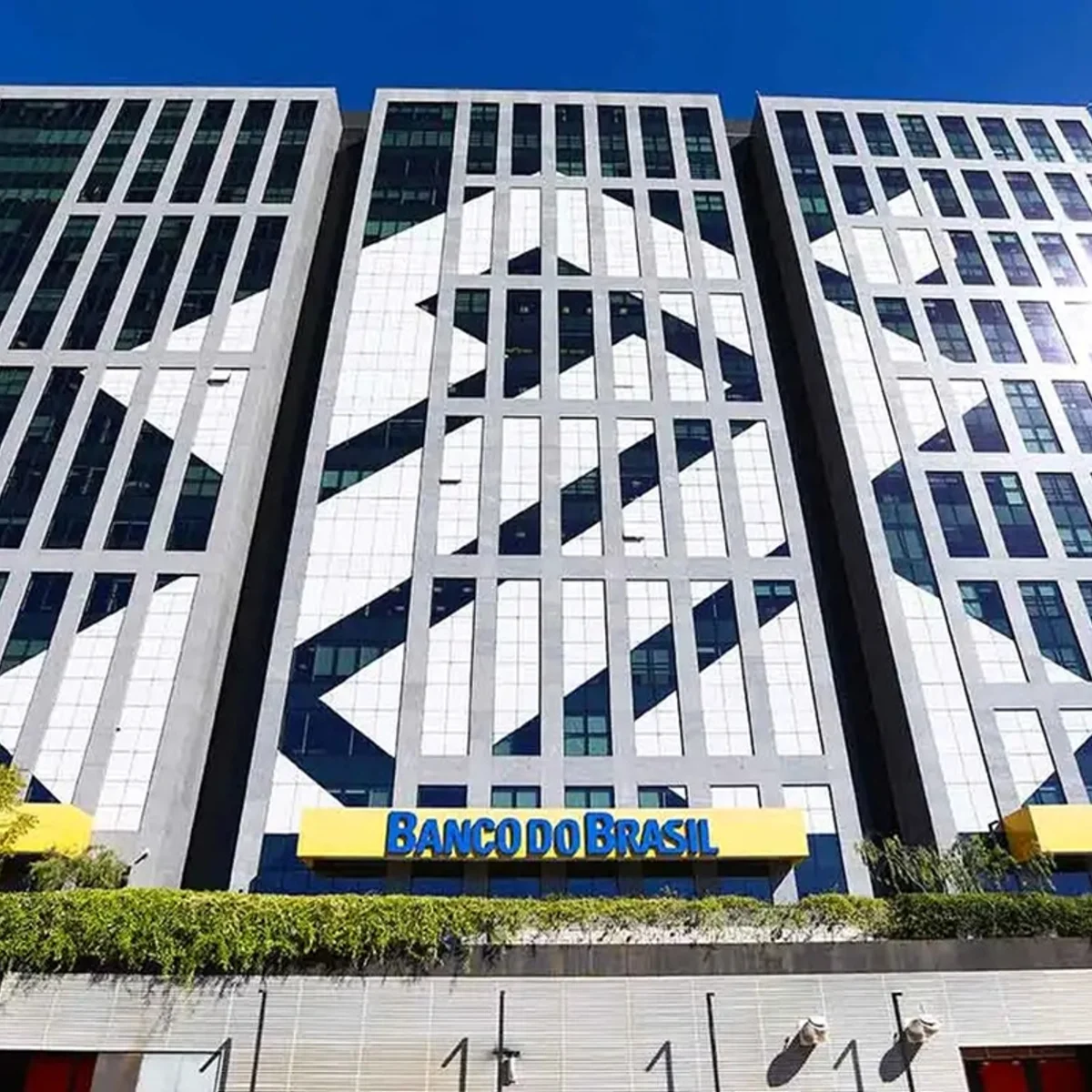 Estatais federais têm 1º superávit no ano com R$ 1,76 bilhão em agosto