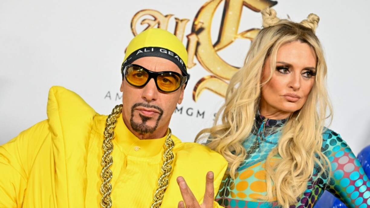 Sacha Baron Cohen revive o 'dinosaurio problemático' Ali G em novo filme