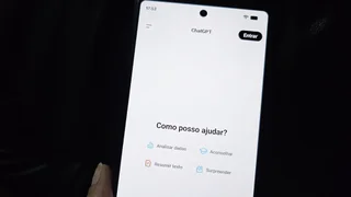 O que está acontecendo? ChatGPT inunda e-mails com pedidos de usuários em apuros