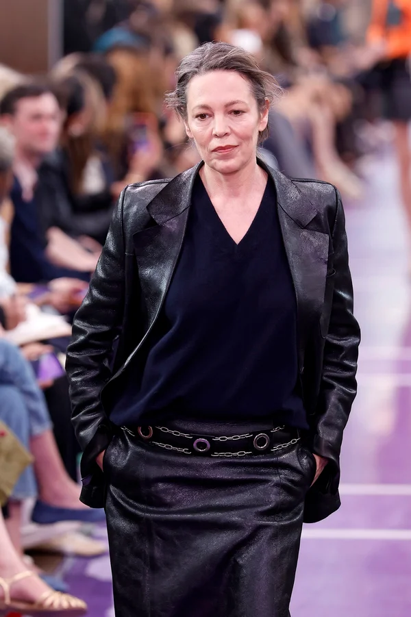 Miu Miu revela parceria com Wrangler e apresenta jeans vintage em Paris