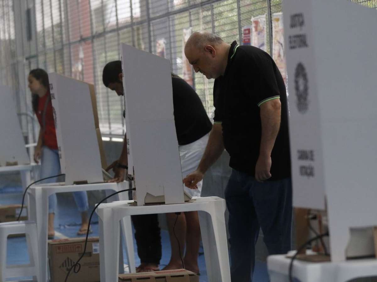 Quase 40% expressam desalento em relação à disputa eleitoral