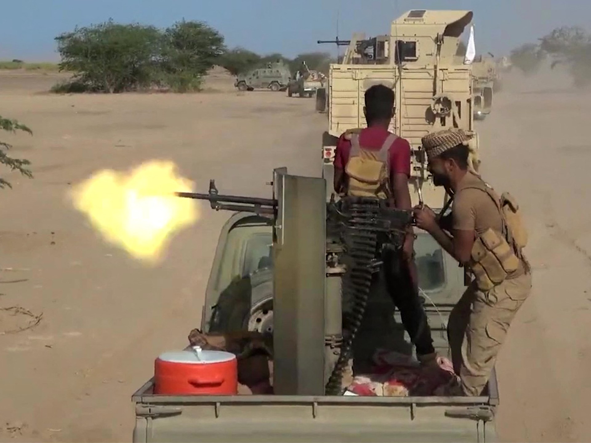 Guerra no Irã ao vivo: 12 mortos em Riade, EUA ponderam entrar na luta contra os Houthi