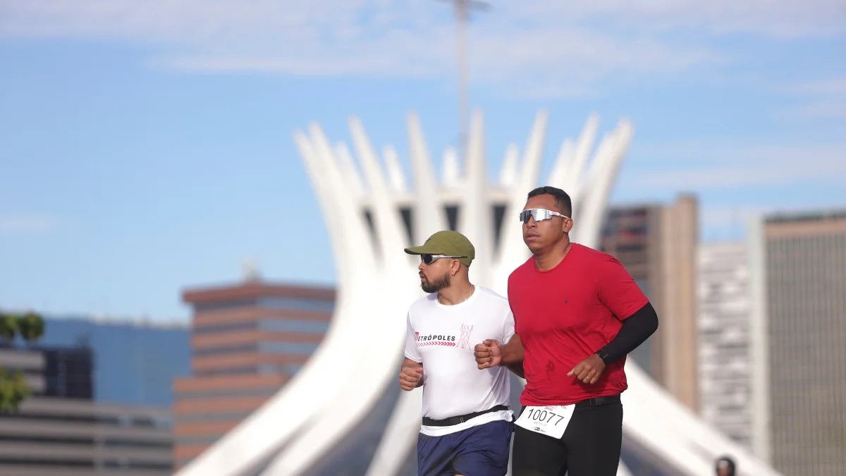 Metrópoles Endurance Corrida: retirada de kits será em frente à Catedral