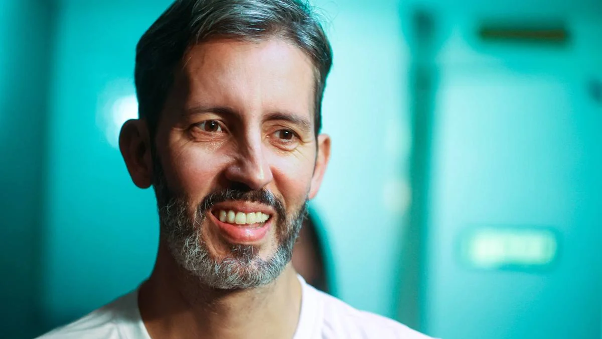 Grass aposta no apoio de deputados de esquerda eleitos para vencer eleição