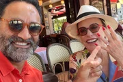 Ana Maria Braga e Fábio Arruda mostram anel de noivado