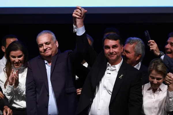 Justiça de Alagoas condenada senadora a pagar indenização a vice de Flávio