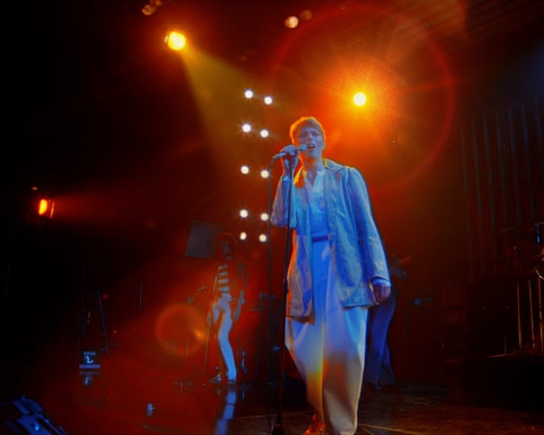 O filme do tour de David Bowie de 1978, 'Lost', tocará em arenas em 2027, remasterizado pelo diretor de Moonage Daydream, Brett Morgen.
