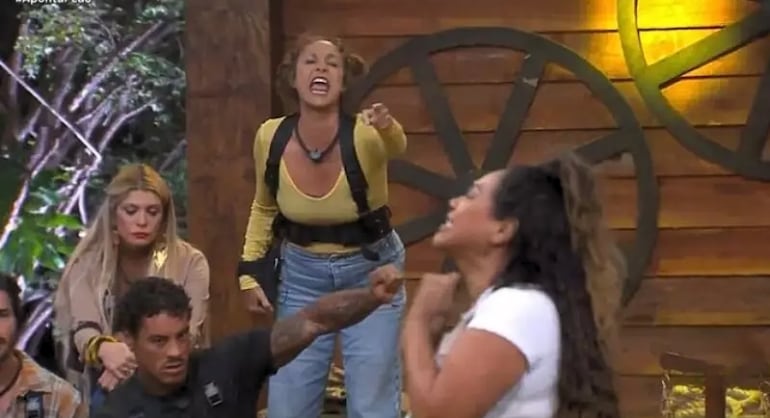 Alerta de supertreta: arroz com alho vira estopim de briga envolvendo Ariela, Darlin, Fran e Mônica