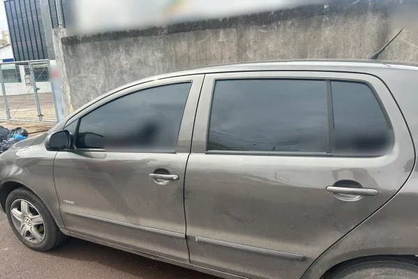 Pistola é achada perto do CPP em carro de mulher ligada a um detento - destaque galeria