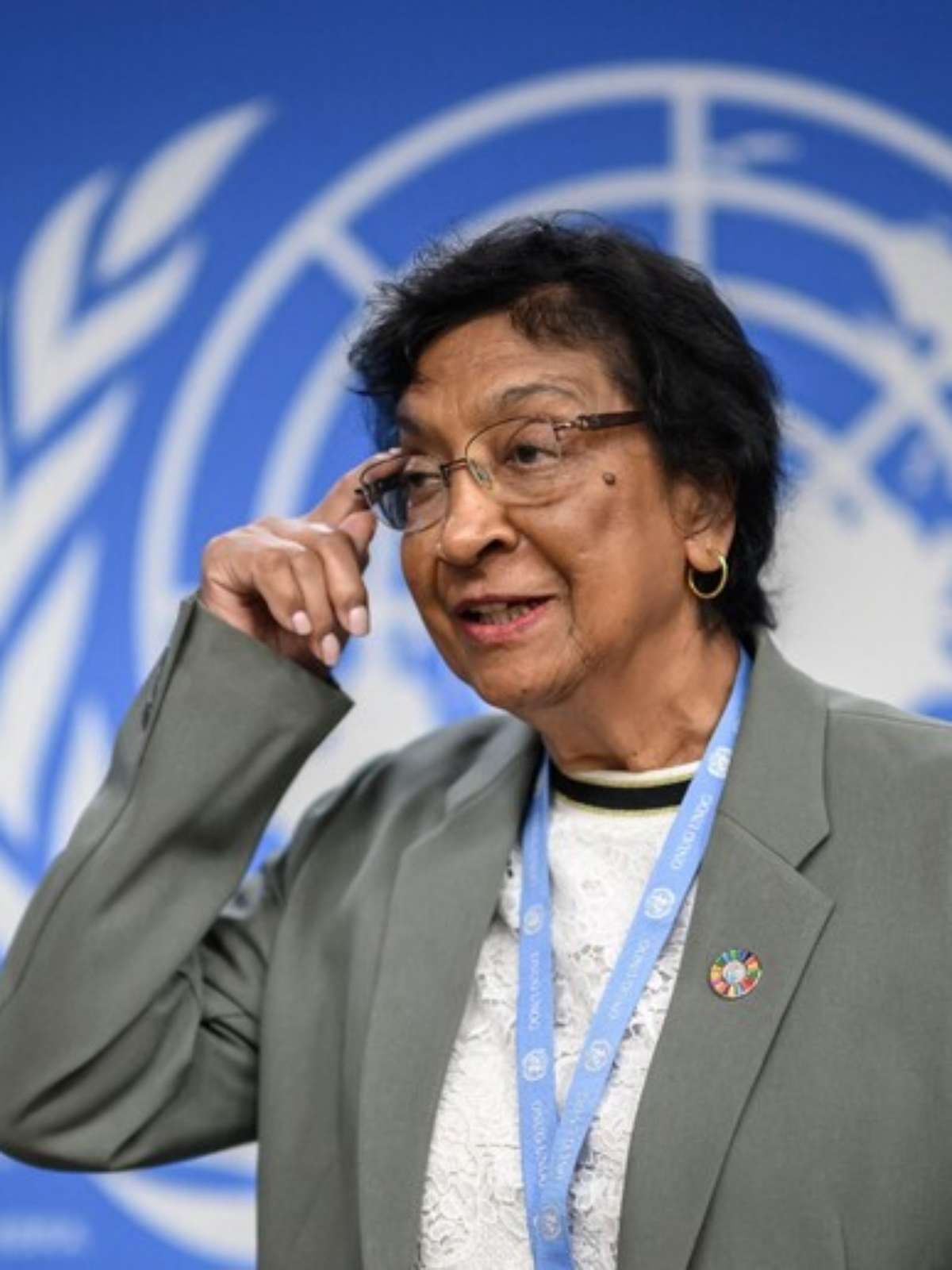 Ganhadora do Nobel da Paz ironiza Trump em 1º discurso após prêmio: 'Se aplaudirem mais alto, talvez eu divida com ele'