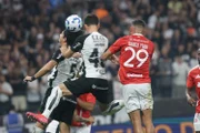 Corinthians e Internacional se enfrentaram no MorumBis