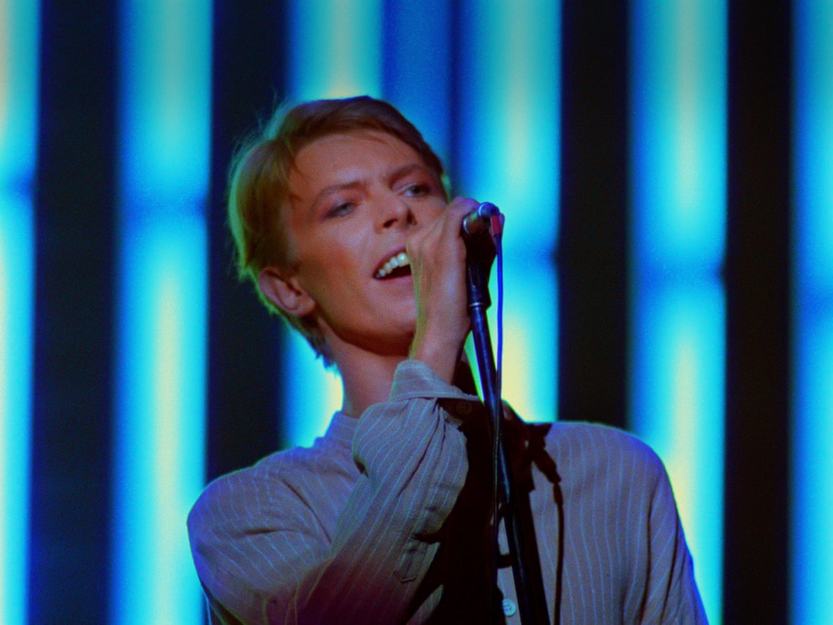 O filme do tour de David Bowie de 1978, 'Lost', tocará em arenas em 2027, remasterizado pelo diretor de Moonage Daydream, Brett Morgen.