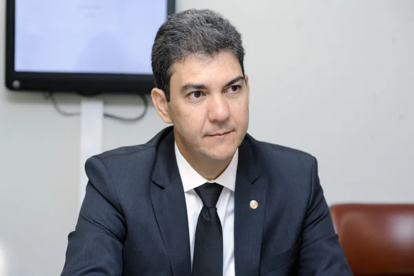 Atlas: Braide lidera com 48,7% dos votos válidos no 1º turno no Maranhão