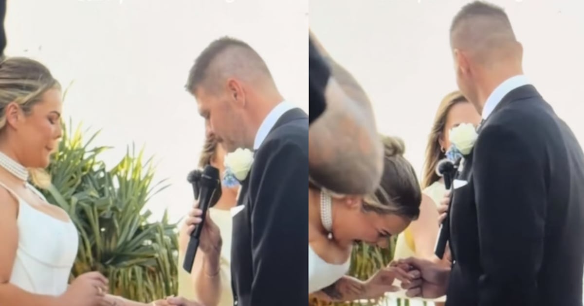 Casamento viraliza após noivo chamar a noiva pelo nome da irmã dela no altar; veja o vídeo