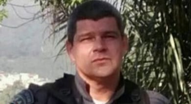 PM é condenado a 30 anos pela morte de jovens após confundir macaco hidráulico com arma no Rio