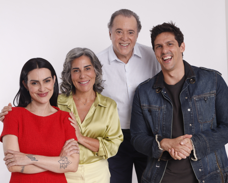 Tony Ramos e Gloria Pires explicam motivo de retorno de 'Se Eu Fosse Você' e revelam pegadinha em cena famosa