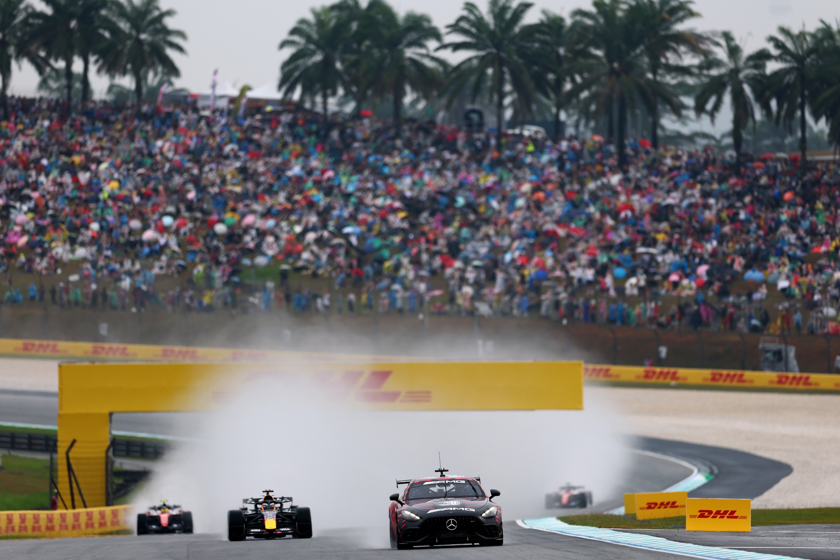 F1 anuncia mudanças após bug em motores e admite dificuldade para testar software
