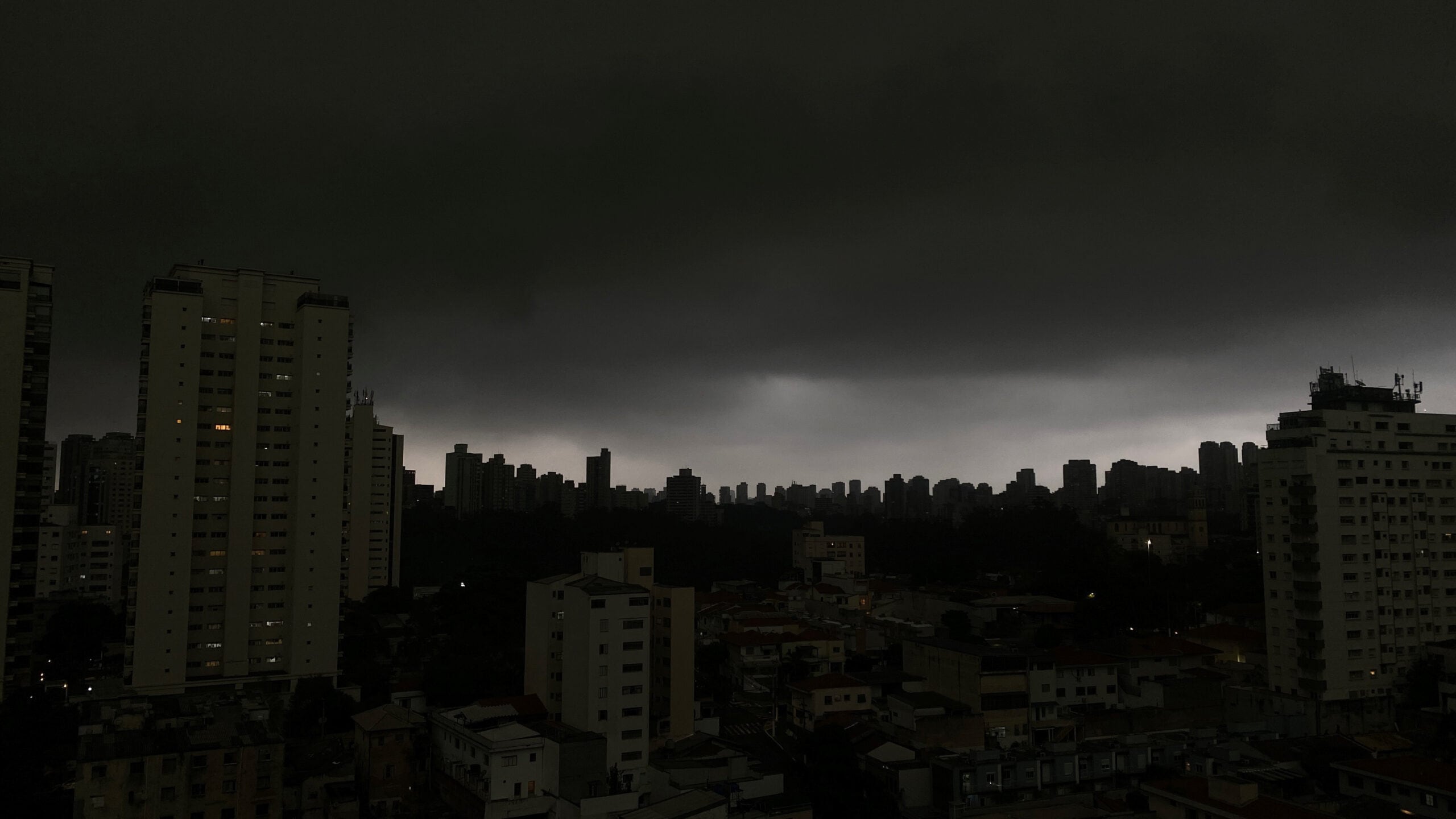 SP e regiões do Brasil têm alerta para tempestade, com possível queda de granizo; veja previsão
