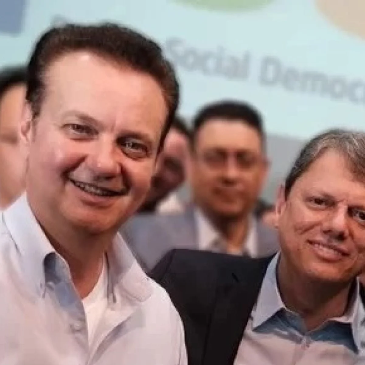 PSD de Gilberto Kassab parabeniza Tarcísio de Freitas por reeleição em SP