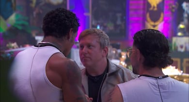 Rancho do Cabeção! Serginho Hondjakoff chora e decreta voto em Renê Thristan