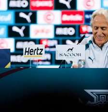 Jorge Jesus durante entrevista coletiva de Portugal, após vitória sobre a Noruega - Foto: Divulgação / FPF / Jogada10