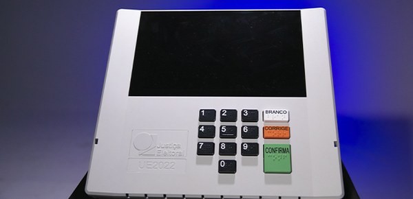 Urna eletrônica mudou em 2026: veja o que está diferente na tela