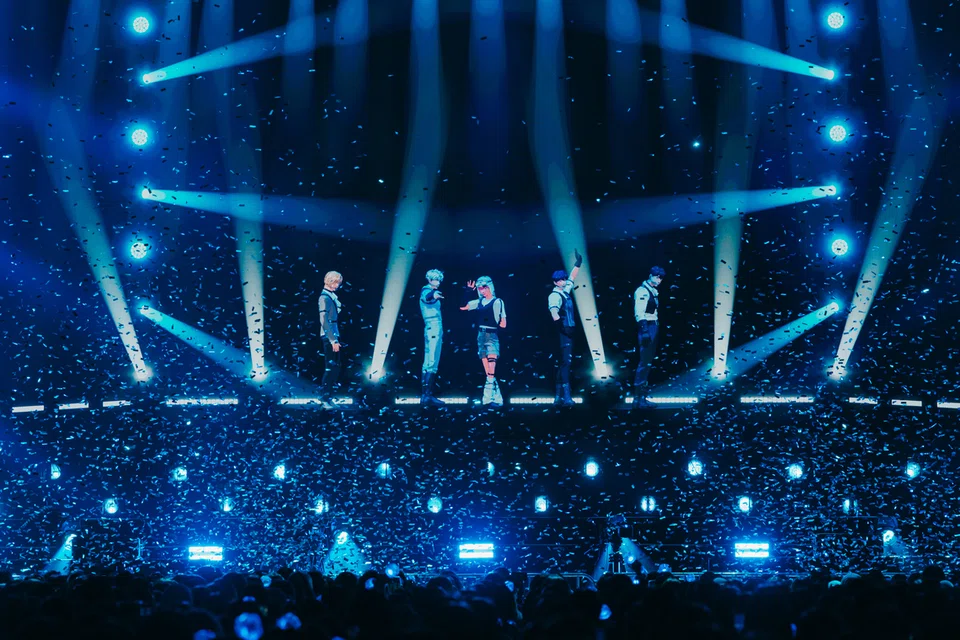 A banda de rapazes K-pop virtual Plave Pepper estreou em concerto em Singapura com muita Singlish