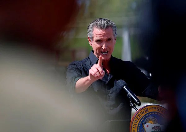 Newsom reage a Trump após fala sobre ataques a Los Angeles e San Diego - destaque galeria