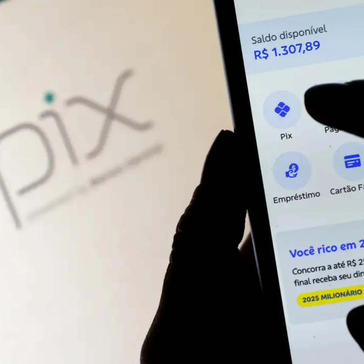 Pix por aproximação não terá mais teto de R$ 500 a partir desta quinta