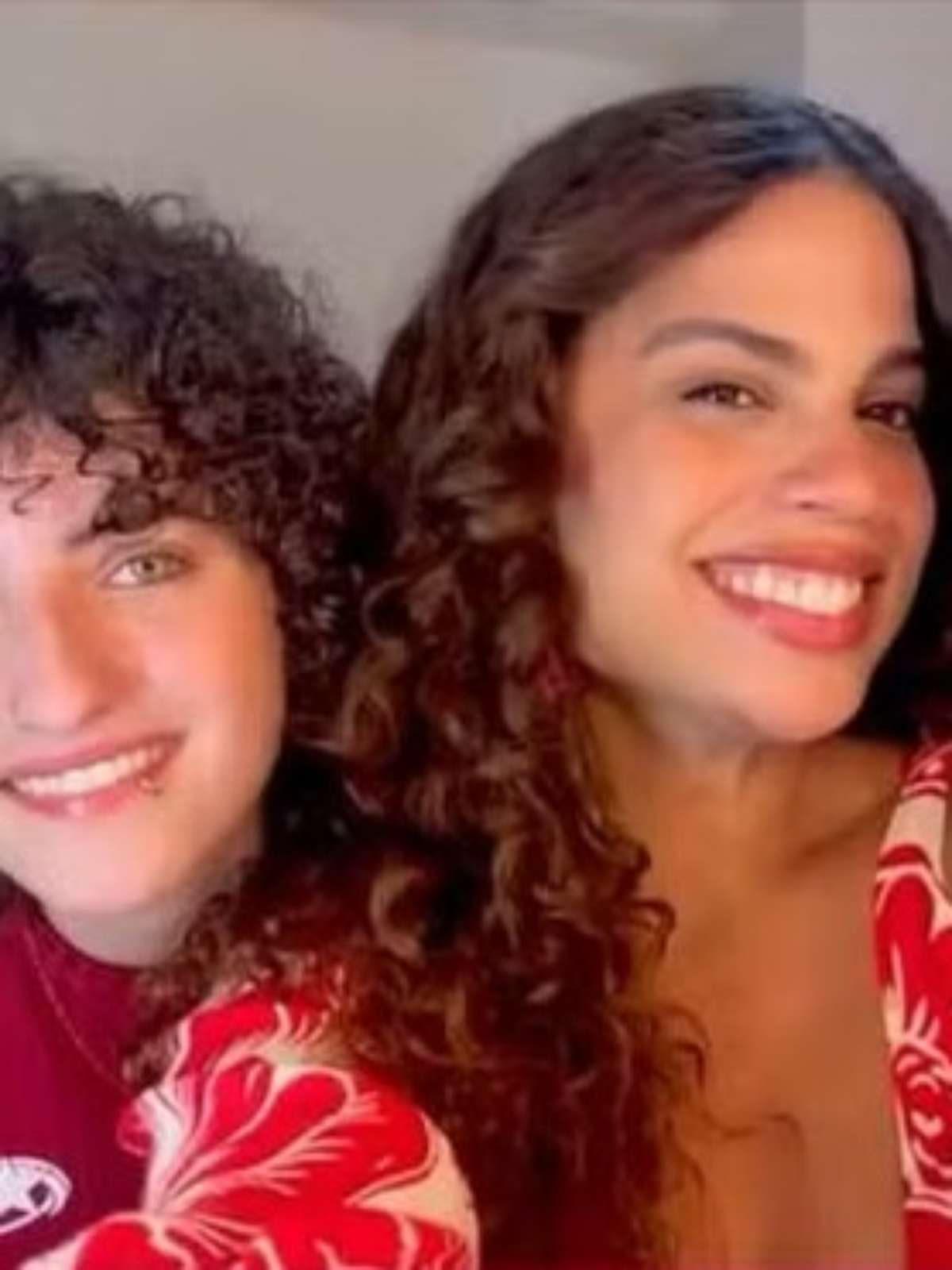 Netas de Chico Buarque e Marieta Severo se apresentam no Rio; conheça as herdeiras