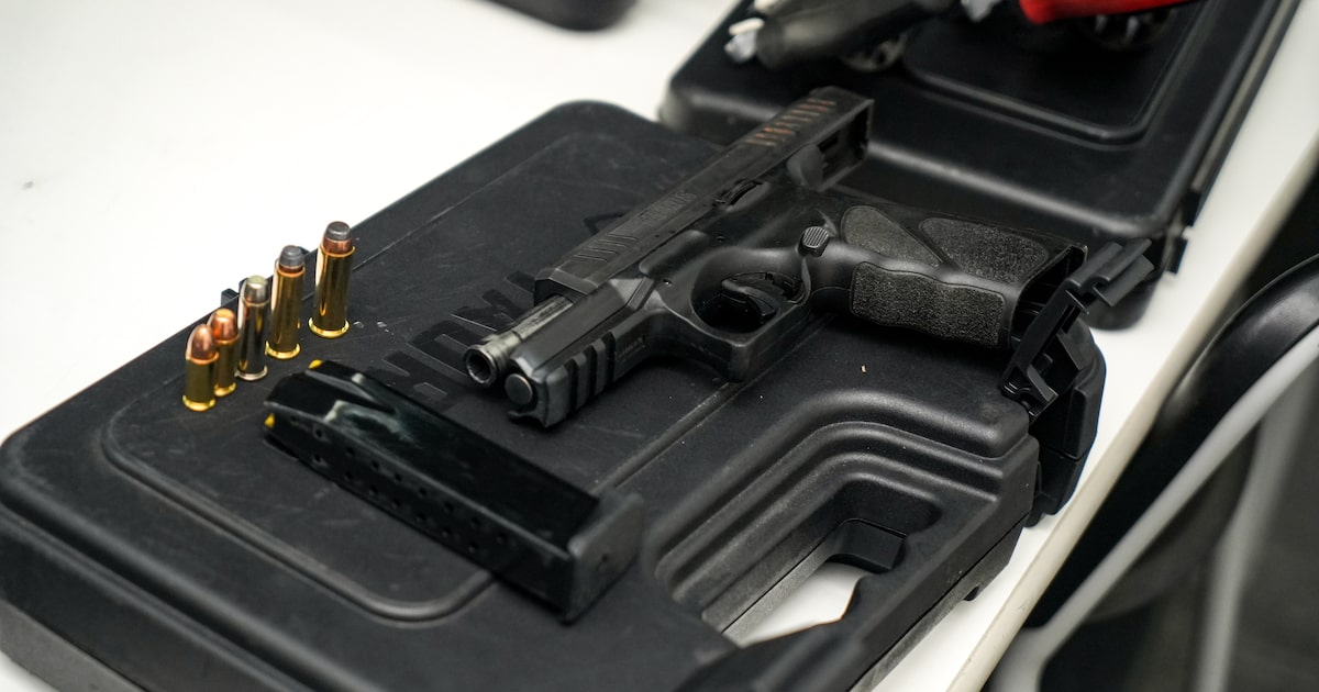 Justiça interna adolescente de 13 anos que baleou colega de 14 na cabeça com arma do pai em SC