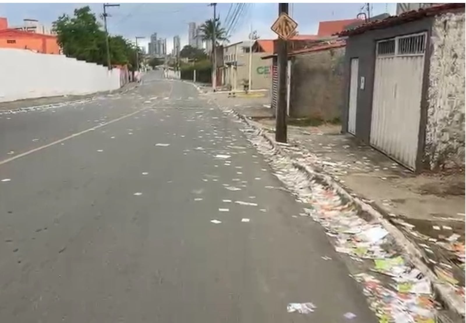 Santinhos, Sujeira, Campina Grande Portal Correio