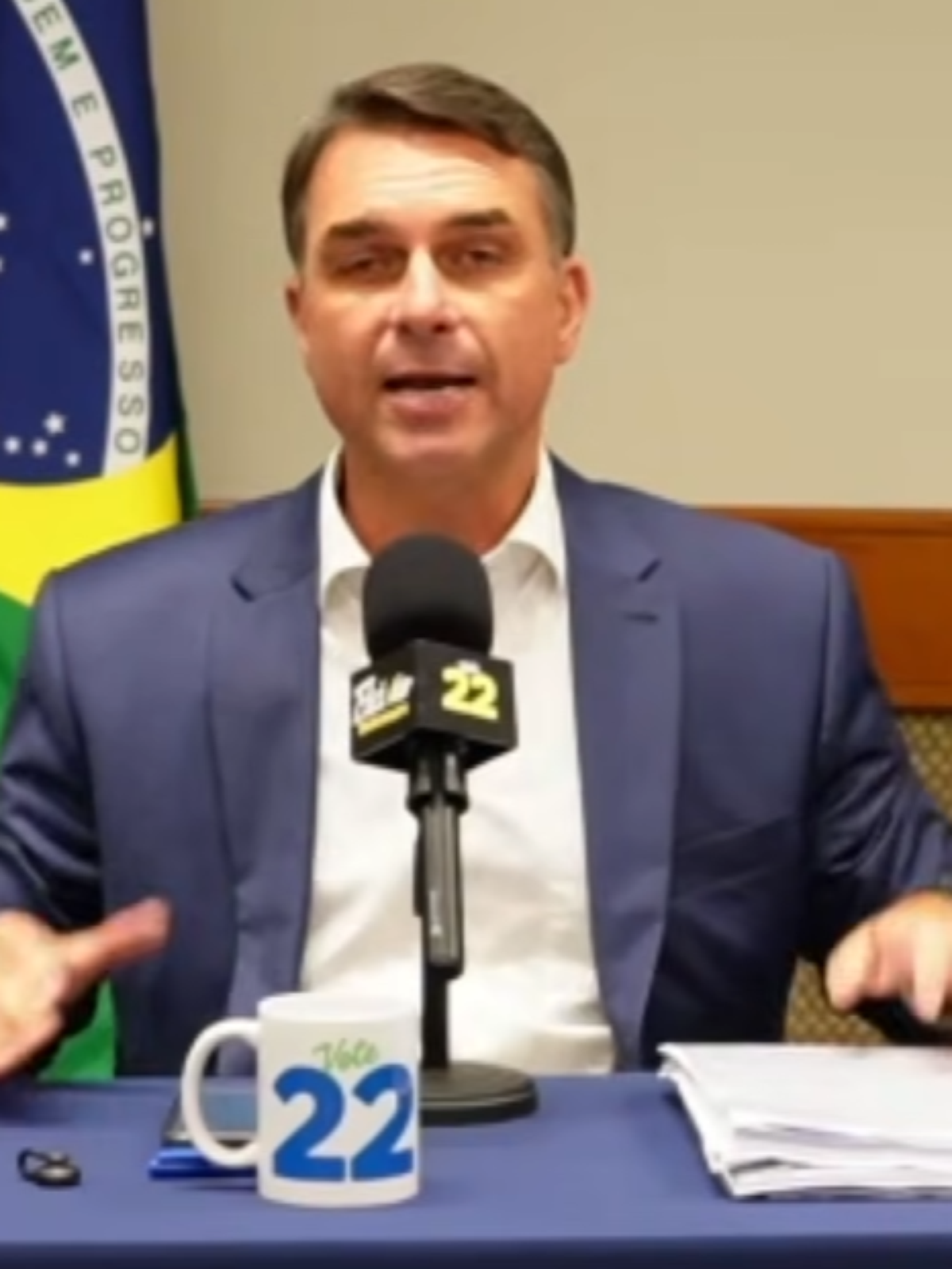 'Há um desespero na campanha de Lula', diz Flávio após cancelamento de debate