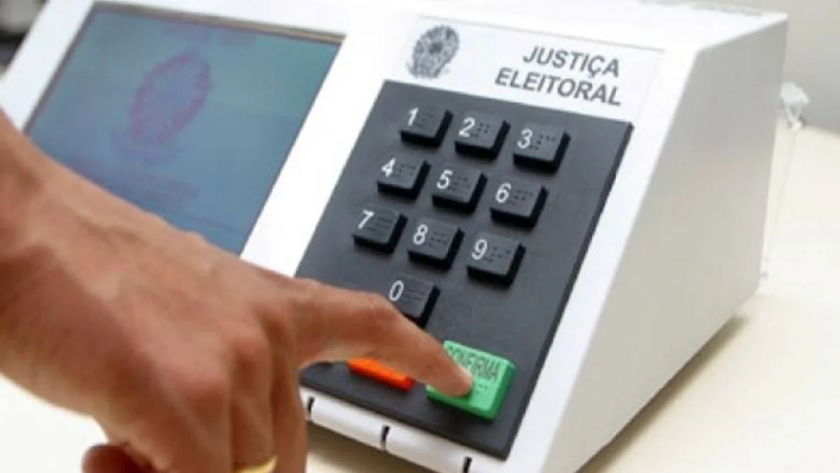 TSE: primeira hora de votação tem 1 milhão de justificativas de ausência